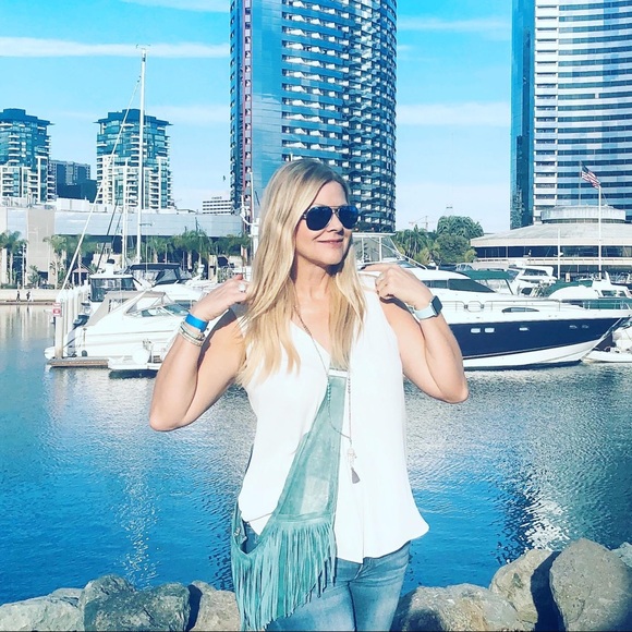 Meet your Posher, Anette - Picture 1 of 16